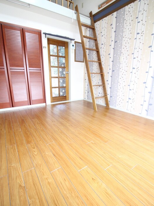 物件内観写真7　(居室)