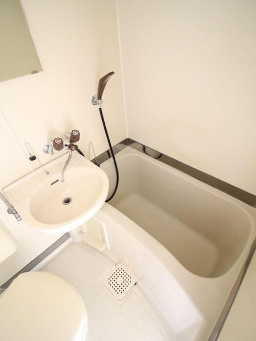 物件内観写真9　(バス／シャワールーム等)