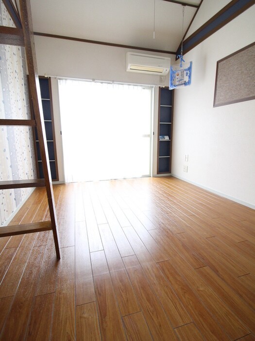 物件内観写真18　(居室)