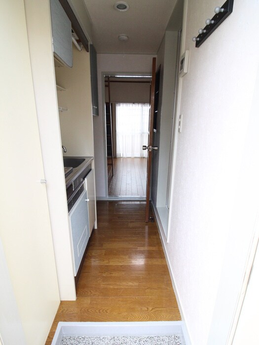 物件内観写真20　(廊下)