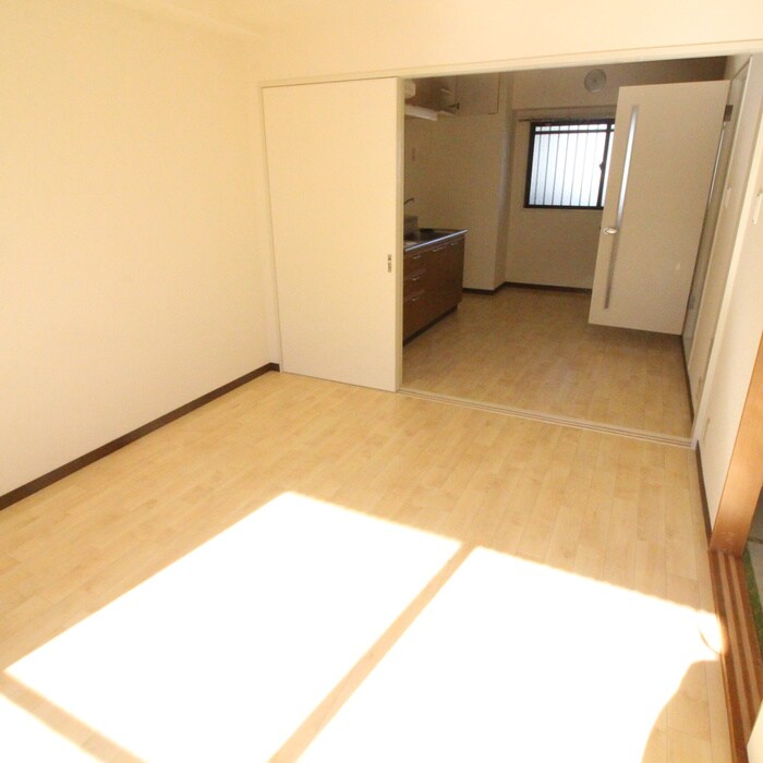 レ－ルサイドヒルズの居室