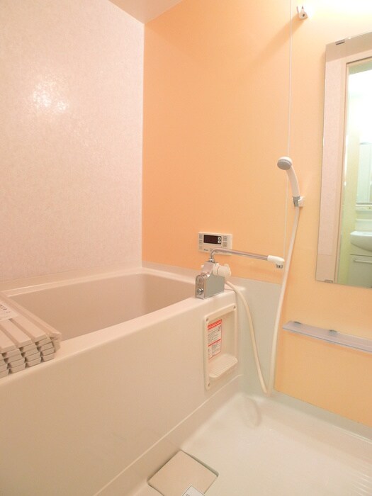 物件内観写真13　(バス／シャワールーム等)