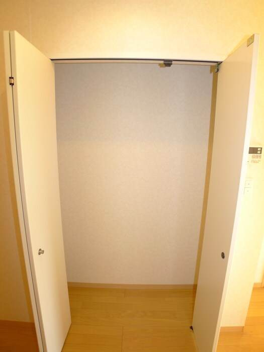 物件内観写真20　(収納)