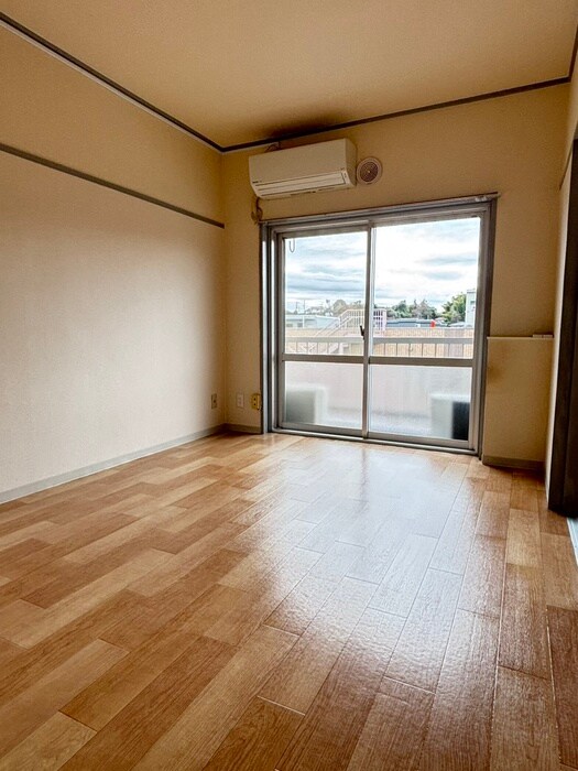 物件内観写真22　(居室)