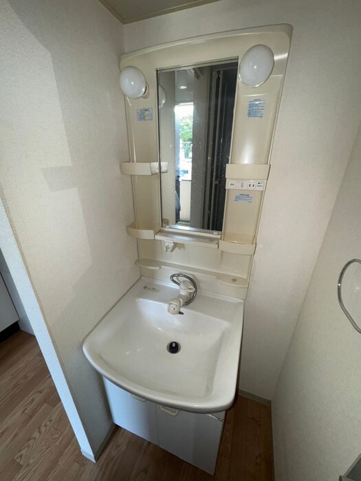 物件内観写真11　(洗面)