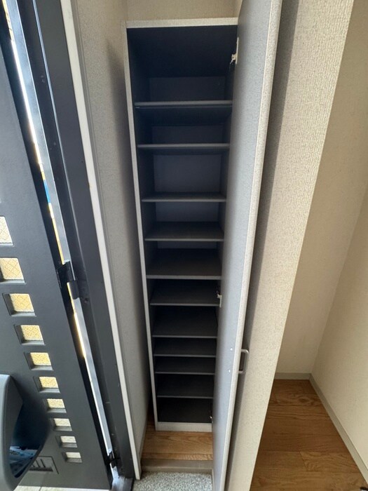 物件内観写真19　(玄関)