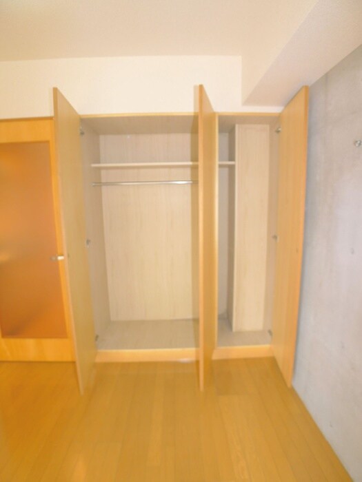 物件内観写真15　(収納)