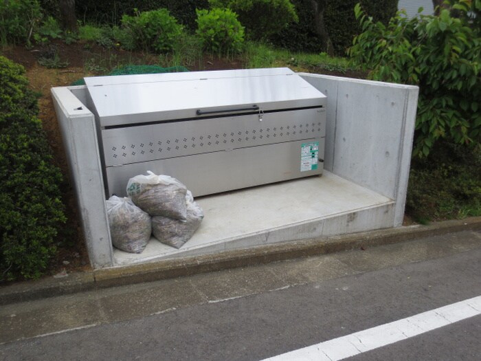 物件外観写真6　(周辺環境)