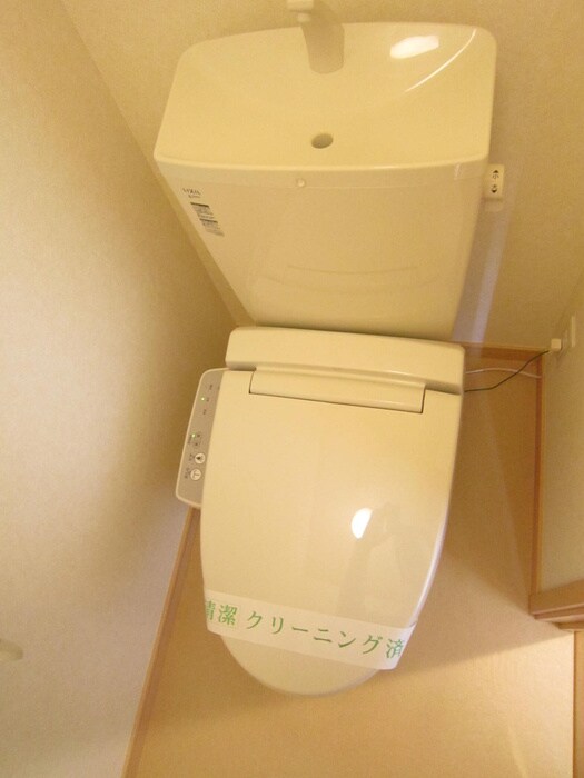 物件内観写真12　(トイレ)