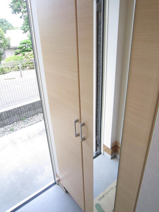 物件内観写真14　(靴箱)