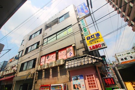 エイティ－エイトビル外観写真