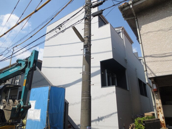 物件外観写真2　(外観写真)