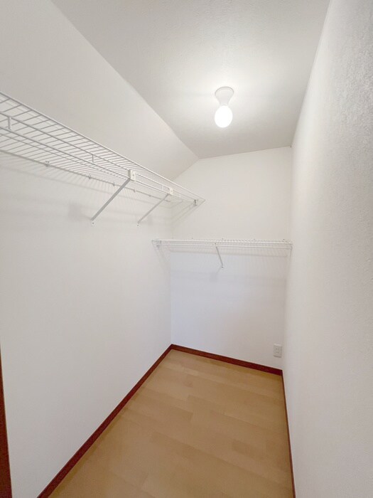 物件内観写真18　(収納)