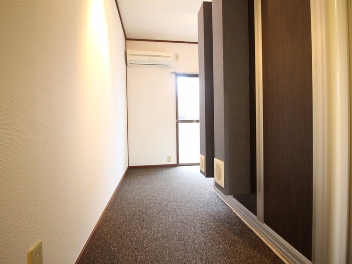 物件内観写真18　(居室)