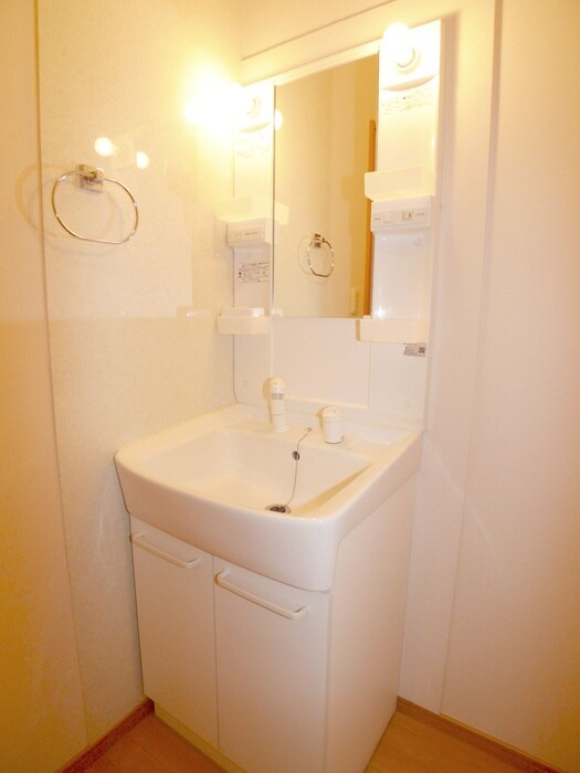 物件内観写真11　(洗面)