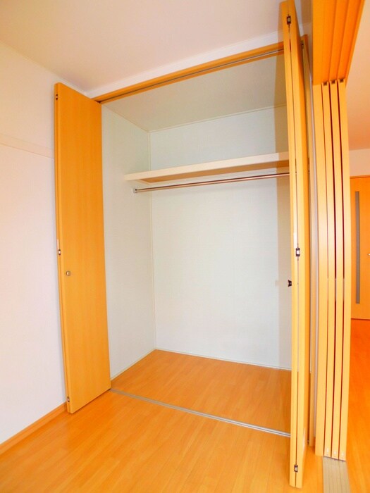 物件内観写真14　(収納)