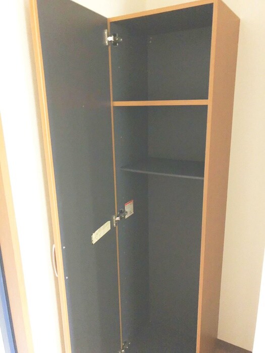 物件内観写真8　(靴箱)