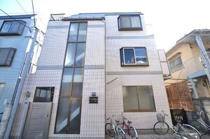 リバーコート外観写真