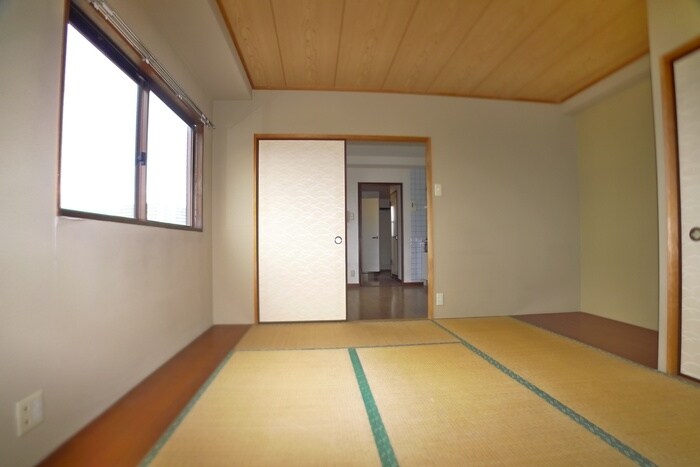 物件内観写真16　(居室)