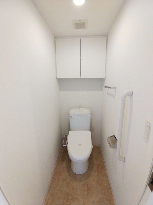 物件内観写真15　(トイレ)