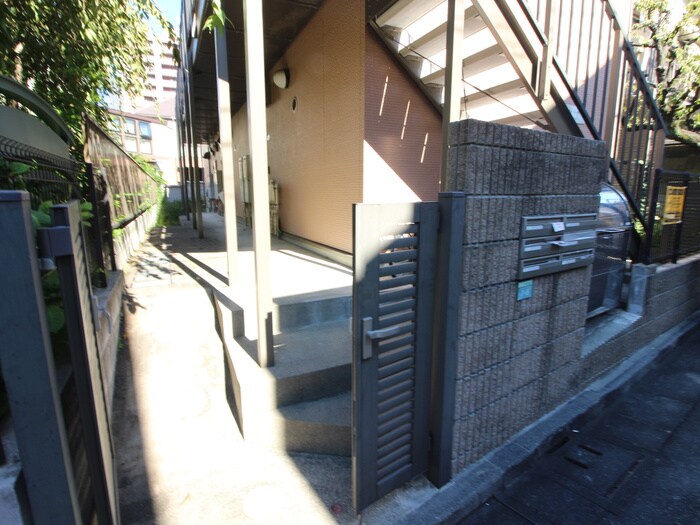 物件外観写真4　(外観写真)