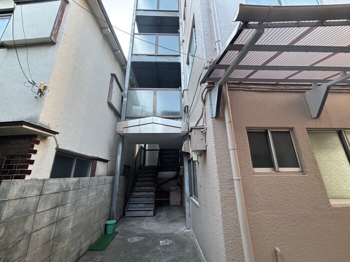 物件外観写真6　(外観写真)