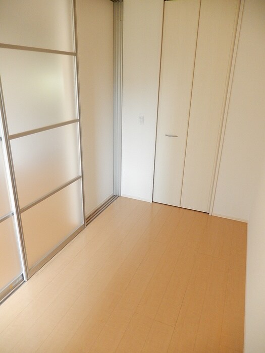 物件内観写真17　(居室)