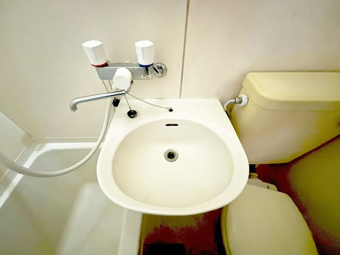 物件内観写真11　(洗面)