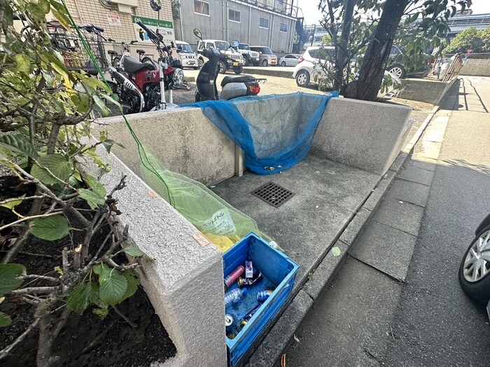 物件外観写真4　(建物設備)