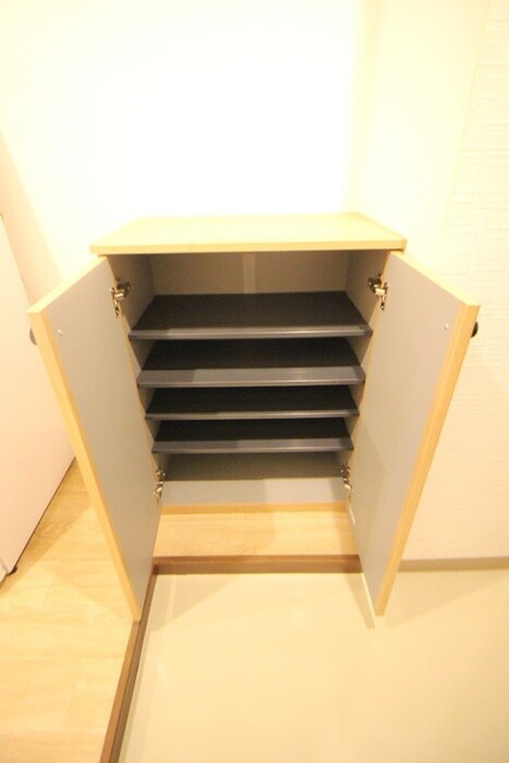 物件内観写真20　(靴箱)