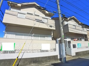 エスペラント中津外観写真