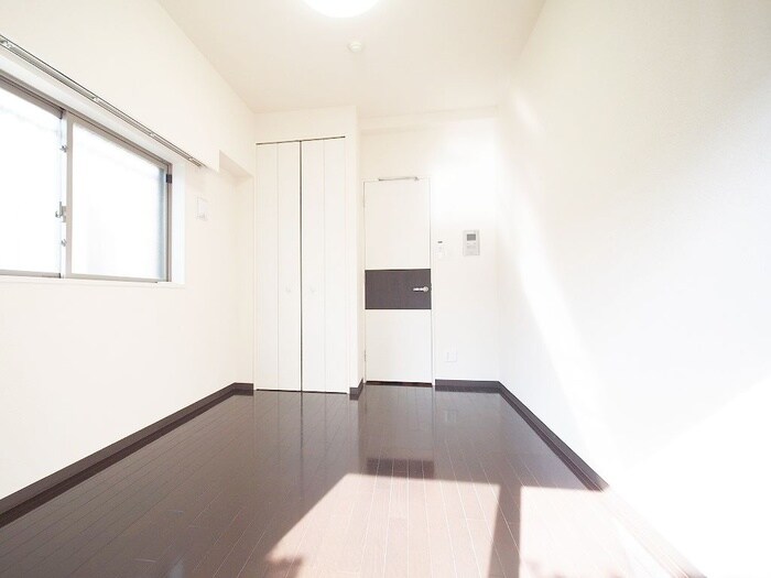 物件内観写真6　(居室)