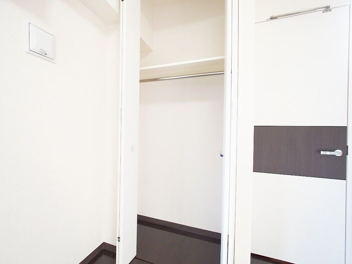 物件内観写真8　(収納)