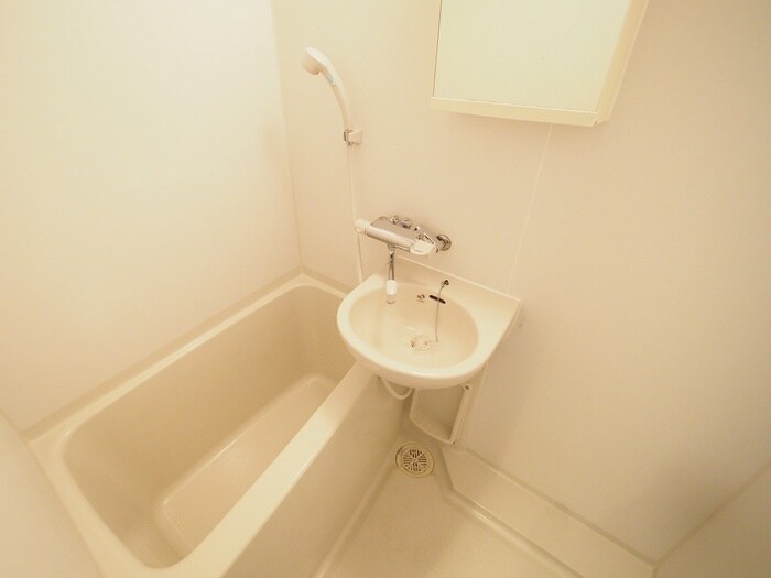 物件内観写真10　(バス／シャワールーム等)