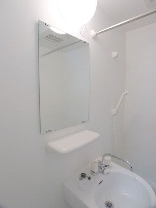 物件内観写真13　(洗面)