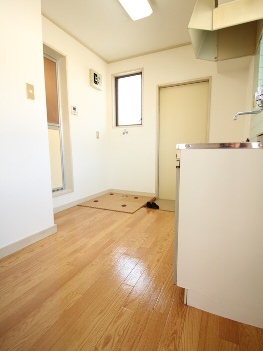 物件内観写真21　(居室)