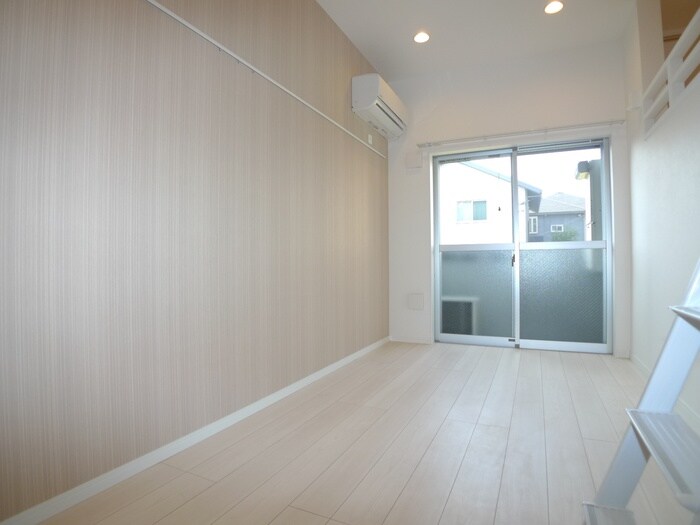 物件内観写真4　(居室)