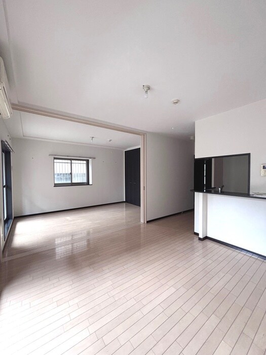 物件内観写真18　(居室)