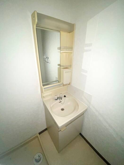 物件内観写真10　(洗面)