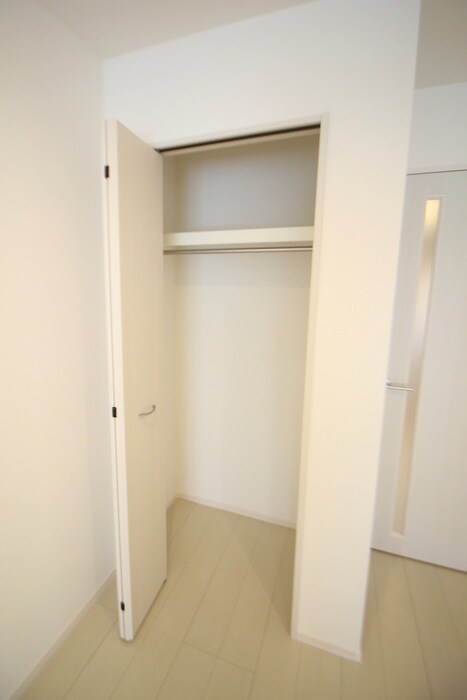 物件内観写真13　(収納)