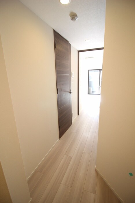 物件内観写真21　(廊下)