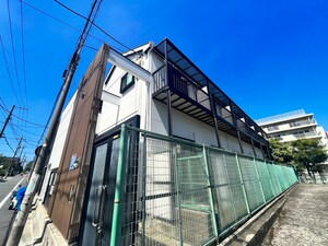 ﾌﾞﾙ-ﾍﾞﾙ・ｲ-ｽﾄ外観写真
