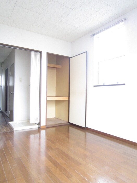 物件内観写真8　(内観写真)