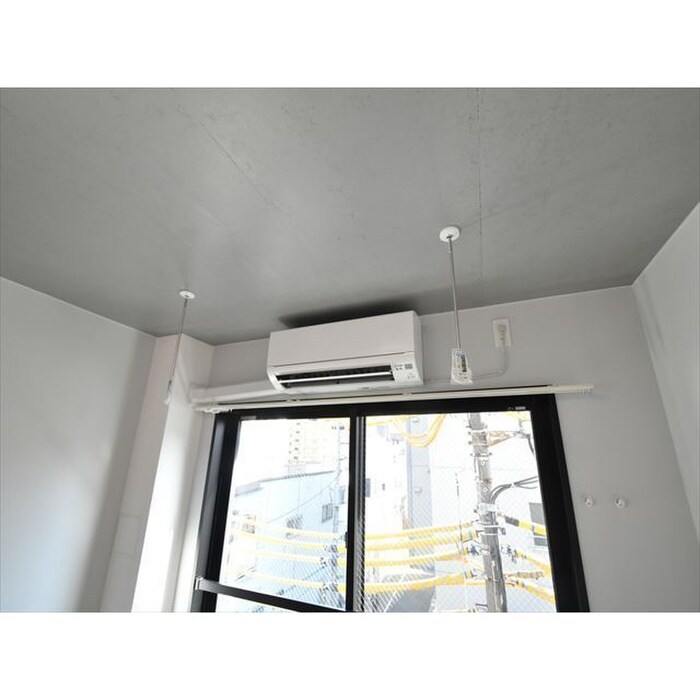 物件内観写真10　(居室)