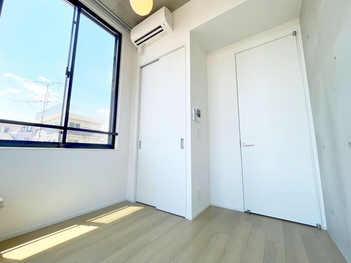 物件内観写真19　(居室)