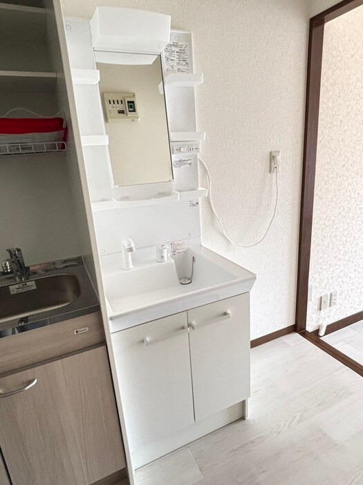 物件内観写真14　(洗面)