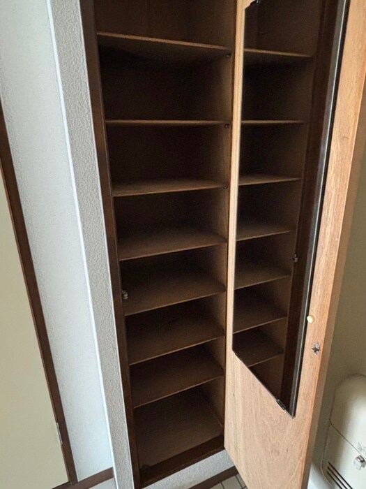 物件内観写真17　(靴箱)