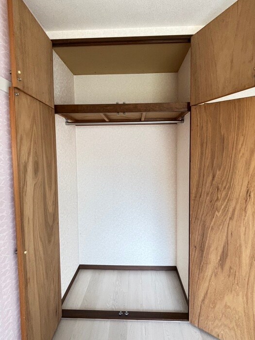 物件内観写真18　(収納)