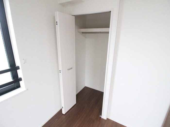 物件内観写真14　(収納)