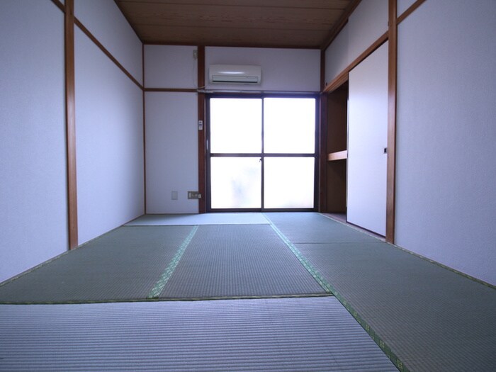 物件内観写真11　(居室)